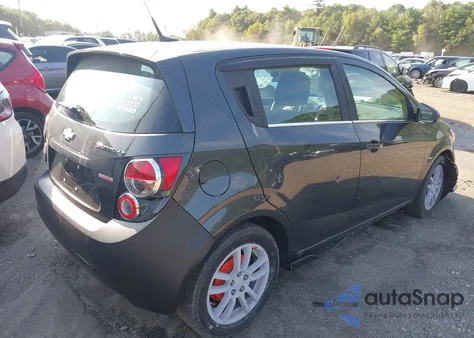 2014 Chevrolet Sonic Lt Manual from USA, damaged, VIN 1G1JD6SB8E4153079